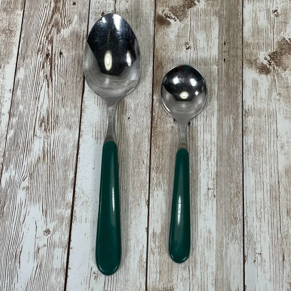 Vintage ONEIDA 55 Pc Lot Green Plastic Handle Utensil Stainless Steel Flatware